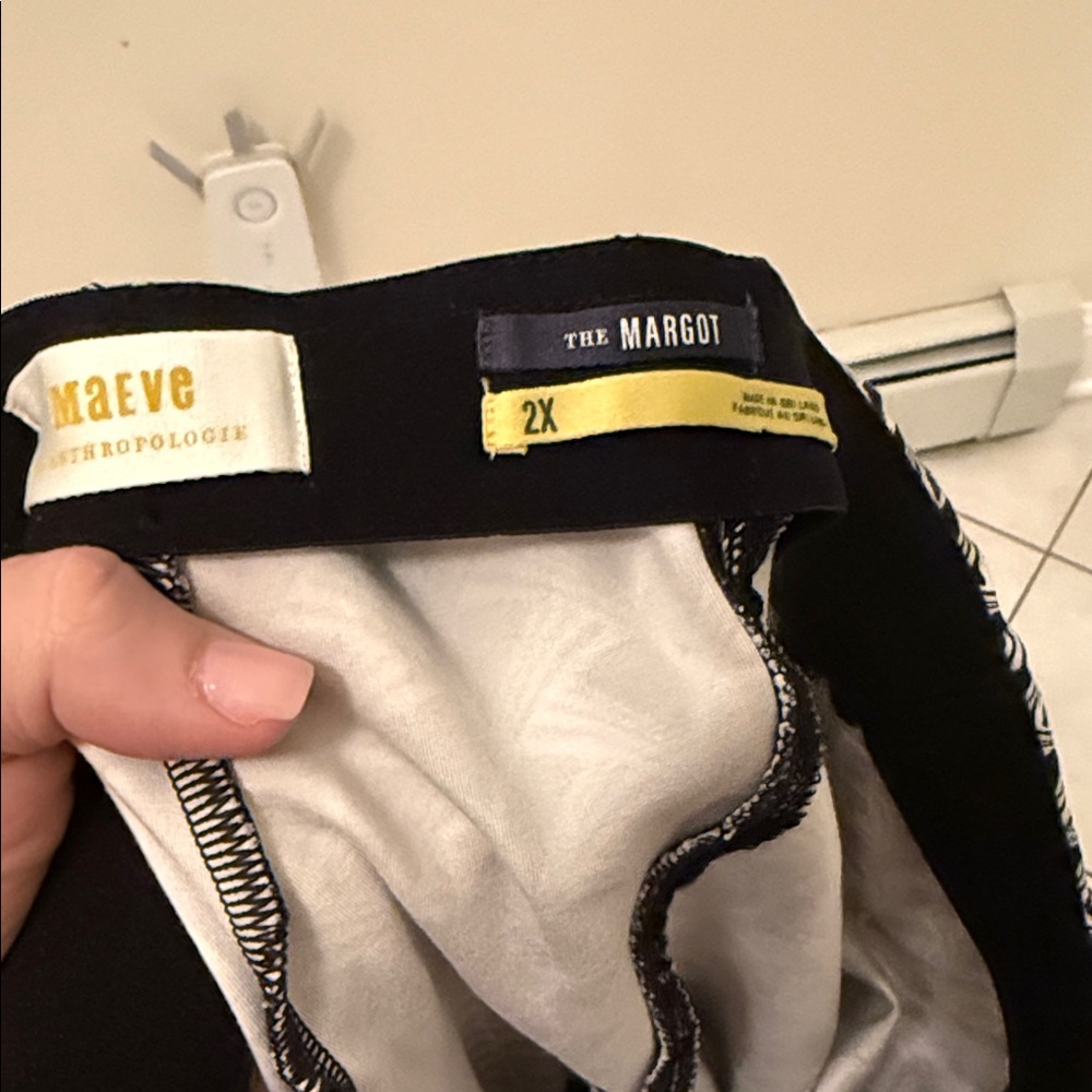 Anthropologie Black and White Patterned Pants - Picture 2 of 2